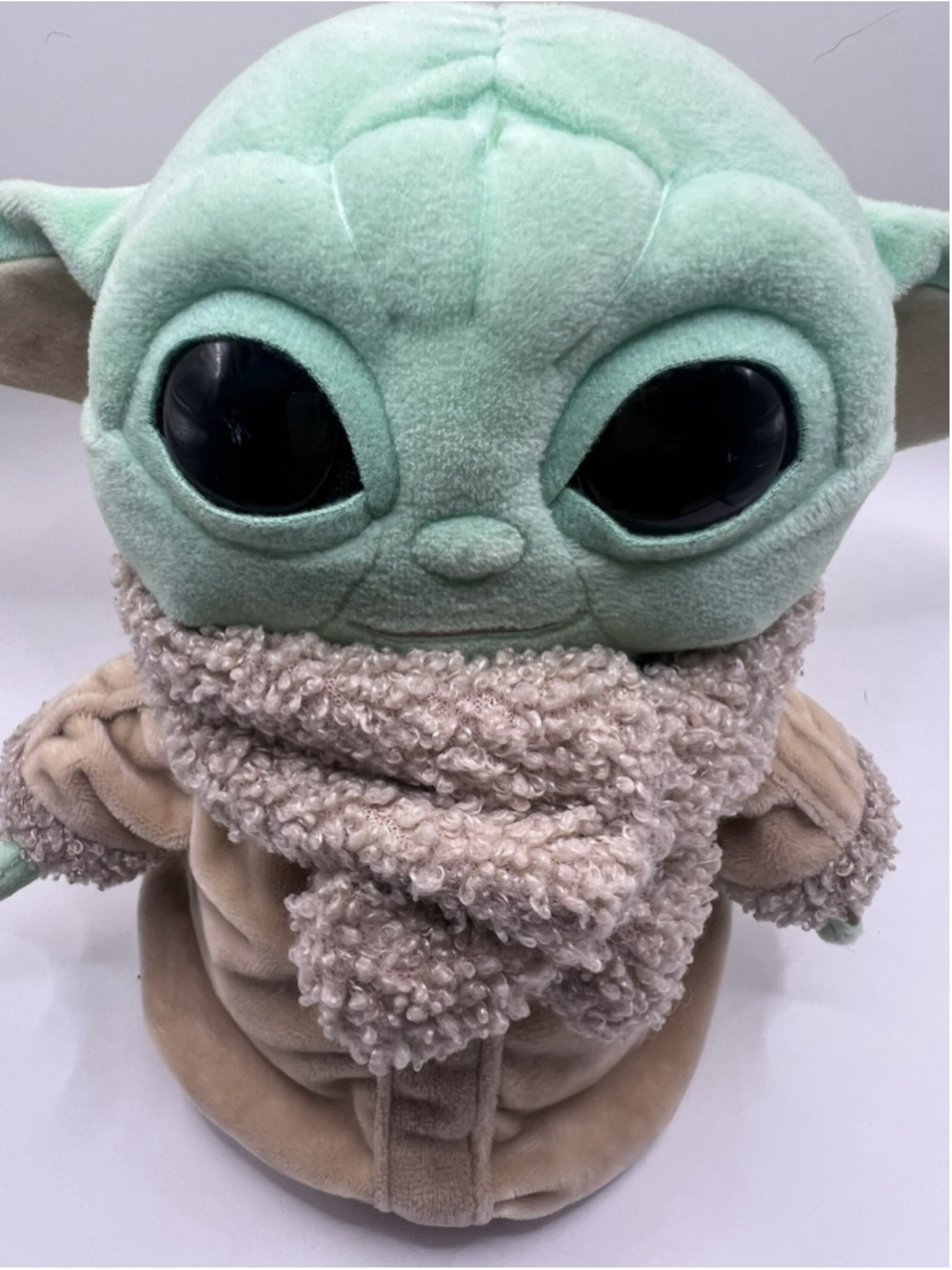 Star Wars Mandalorian The Child Baby Yoda Groku 8” Soft Plush Toy - Picture 3 of 7